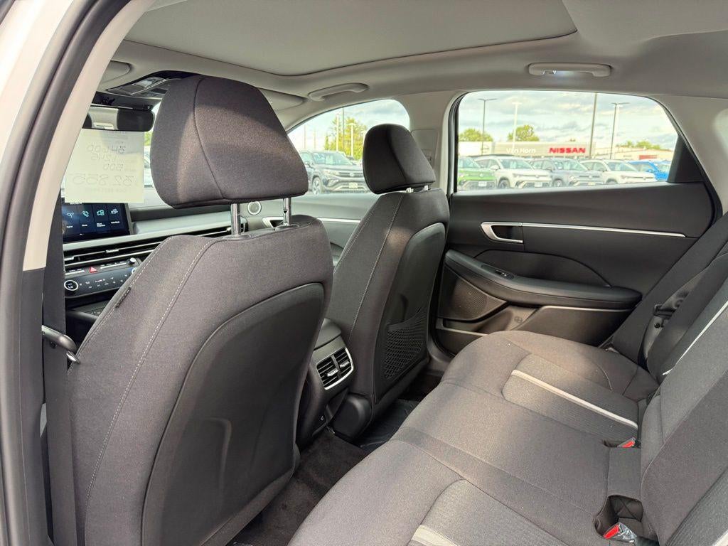 2026 Hyundai SONATA HYBRID SEL