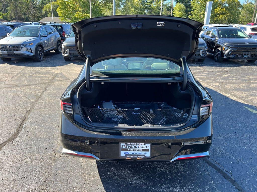 2024 Hyundai SONATA HYBRID Limited