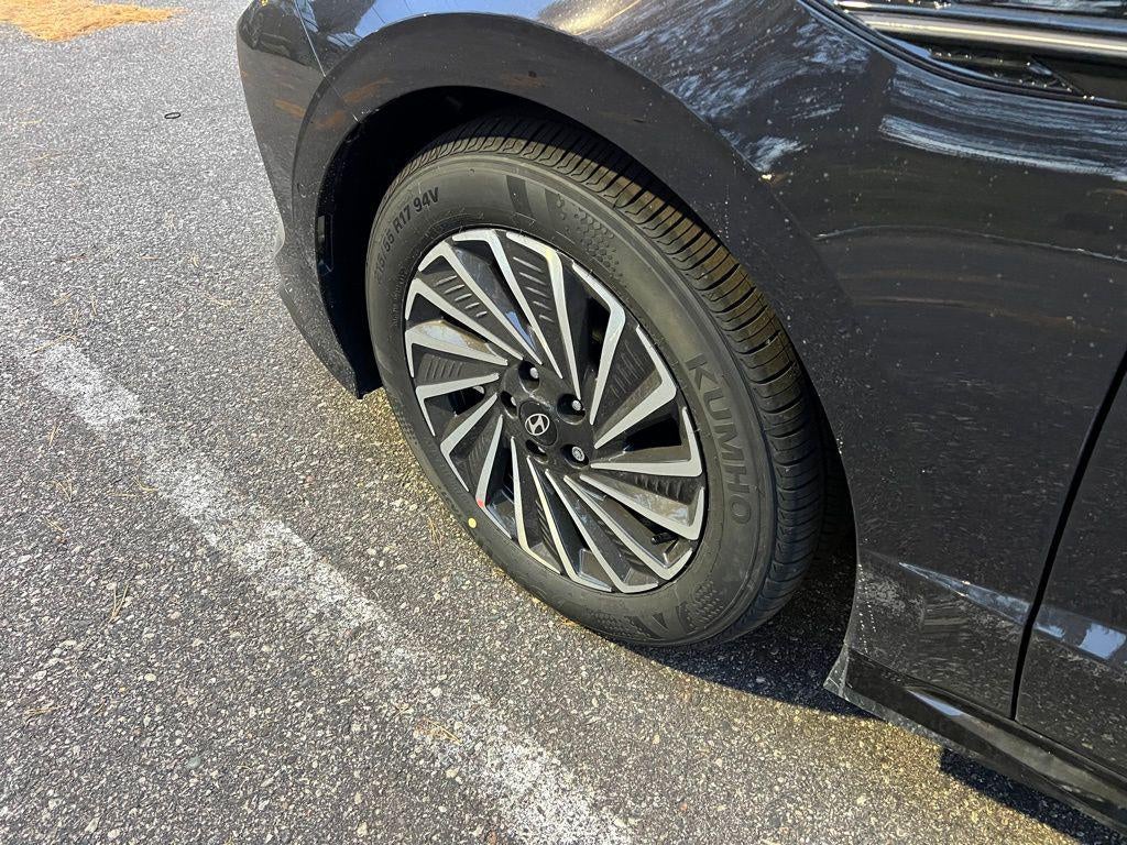 2025 Hyundai SONATA HYBRID Limited