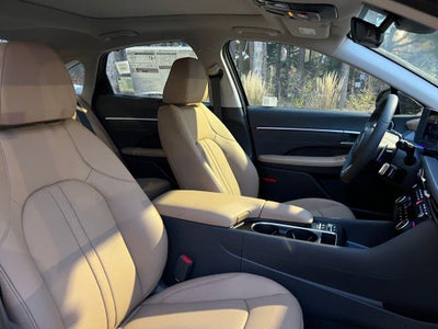 2025 Hyundai SONATA HYBRID Limited