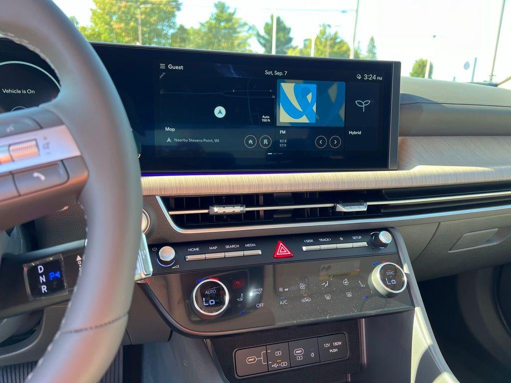 2024 Hyundai SONATA HYBRID Limited