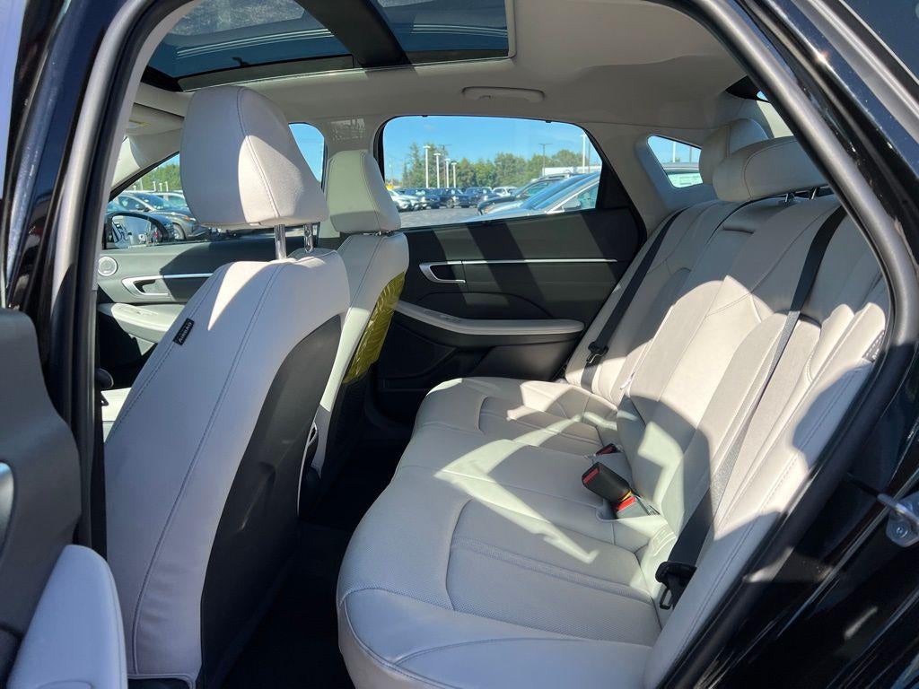 2024 Hyundai SONATA HYBRID Limited