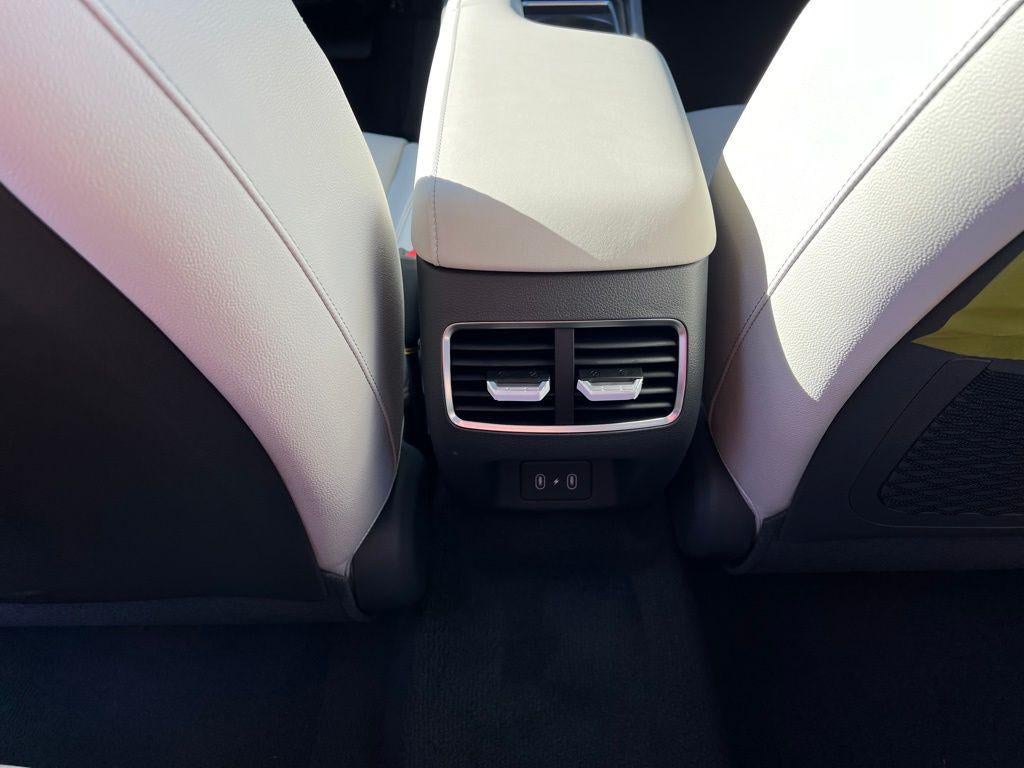 2024 Hyundai SONATA HYBRID Limited