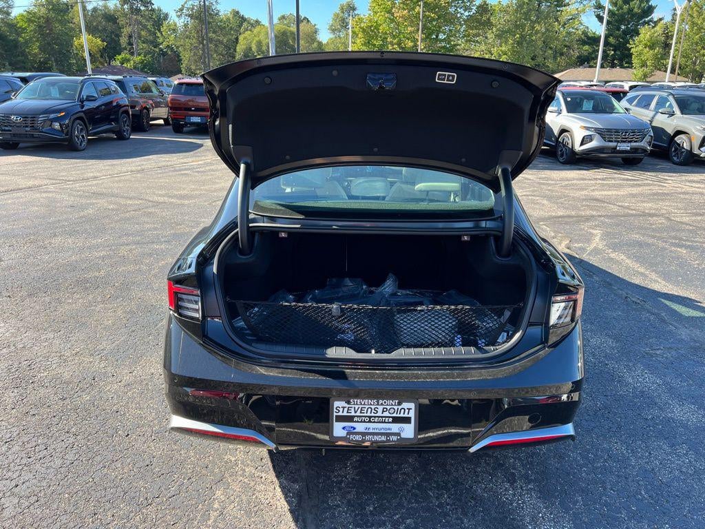 2024 Hyundai SONATA HYBRID Limited