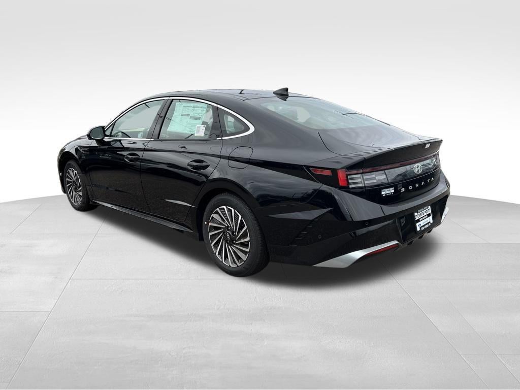 2025 Hyundai SONATA HYBRID Limited