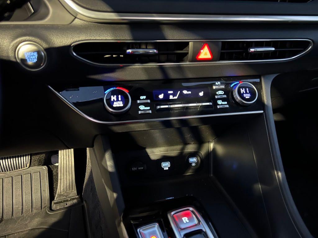 2023 Hyundai SONATA SEL