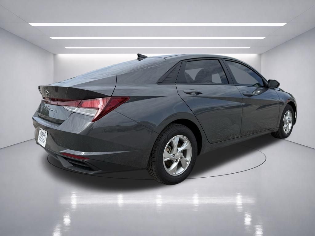 2023 Hyundai ELANTRA SE