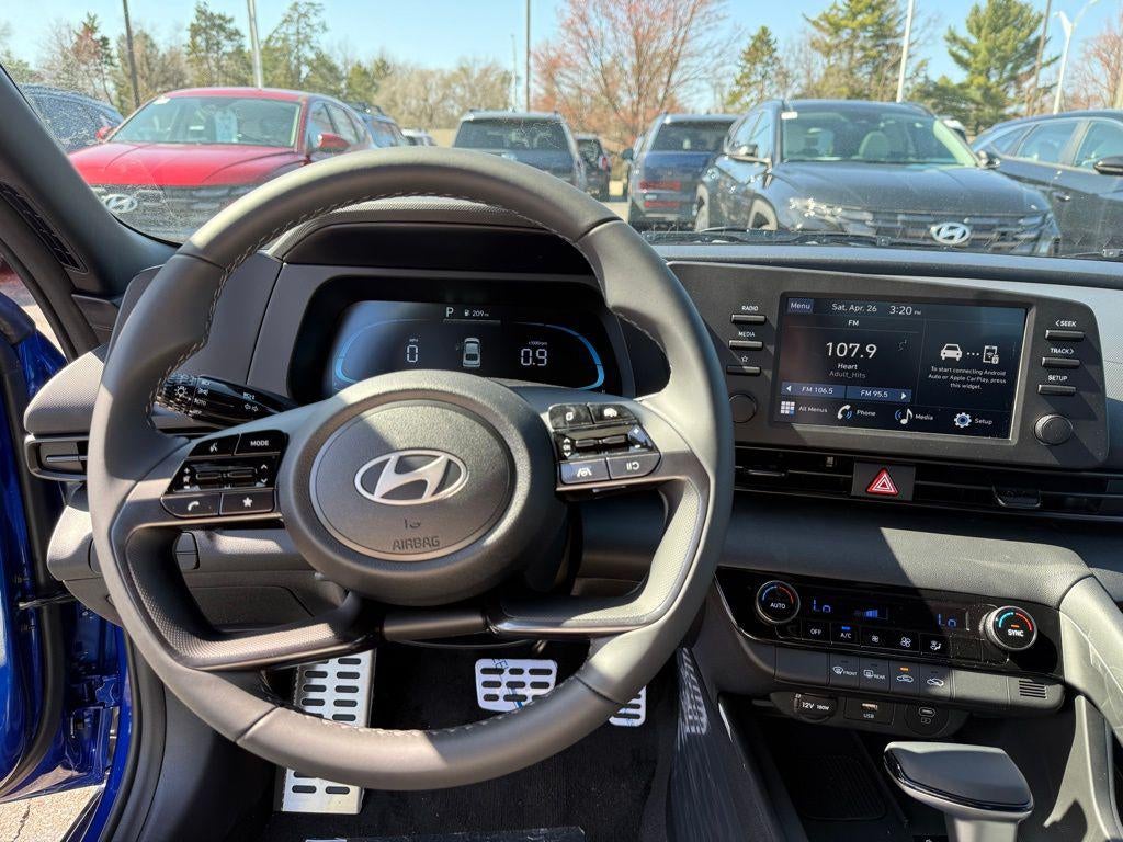 2025 Hyundai ELANTRA SEL Sport