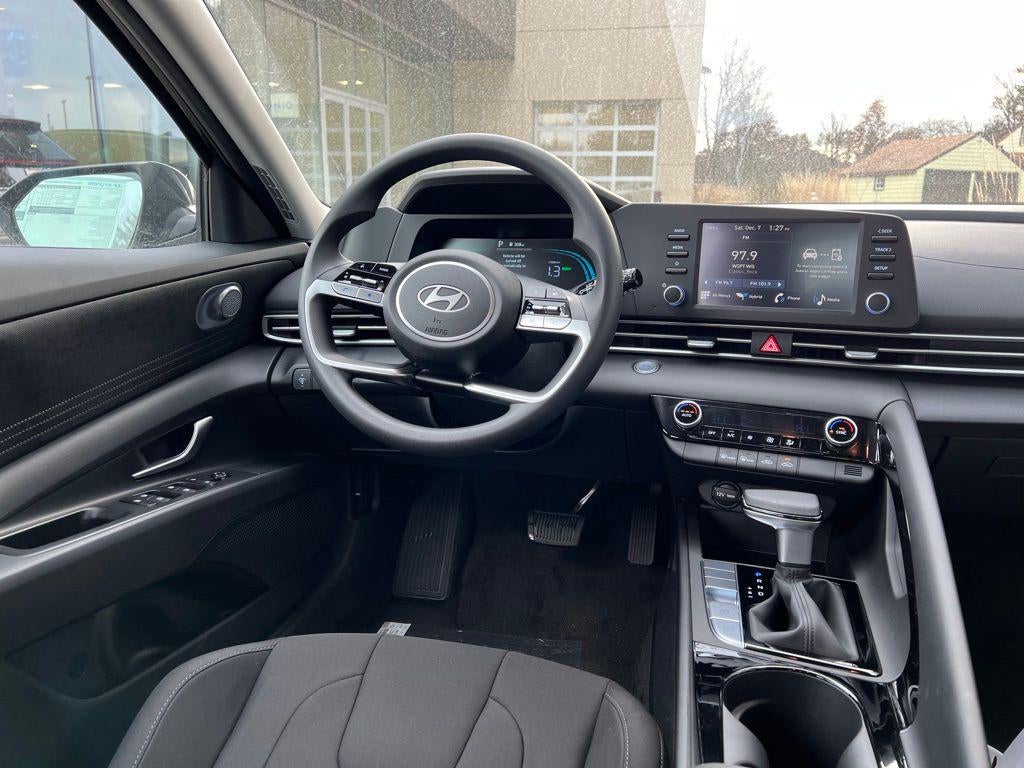 2025 Hyundai ELANTRA HYBRID Blue