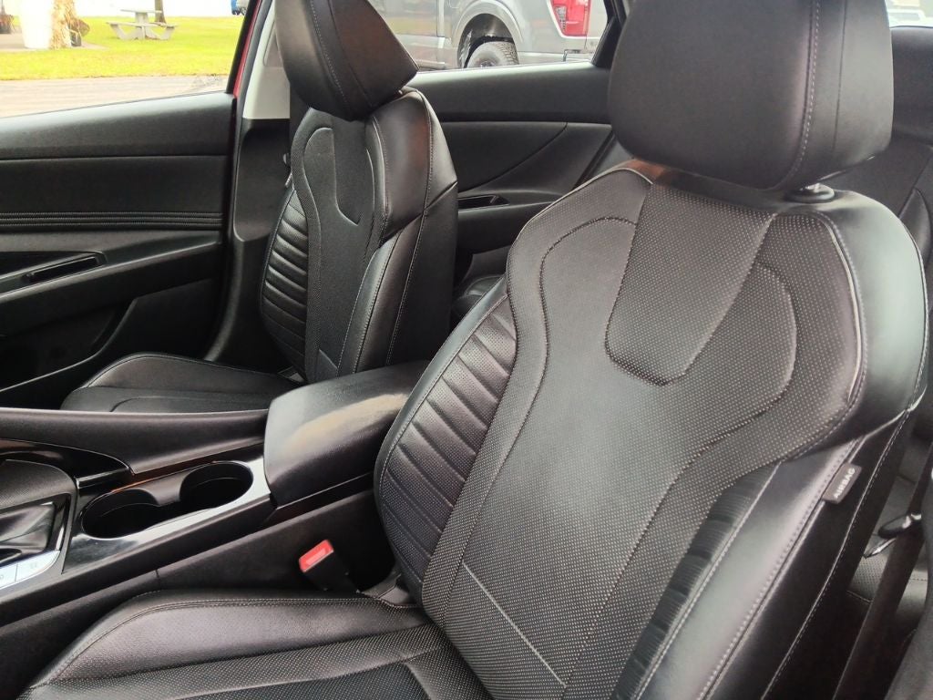 2023 Hyundai ELANTRA HYBRID Limited