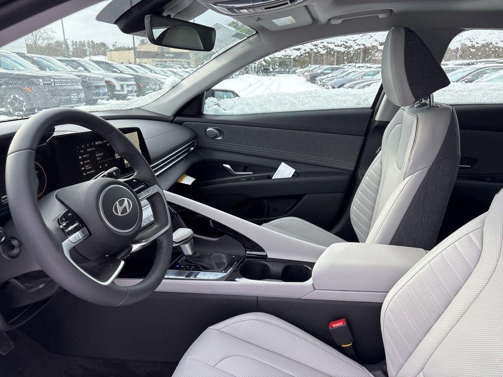 2026 Hyundai ELANTRA HYBRID Limited