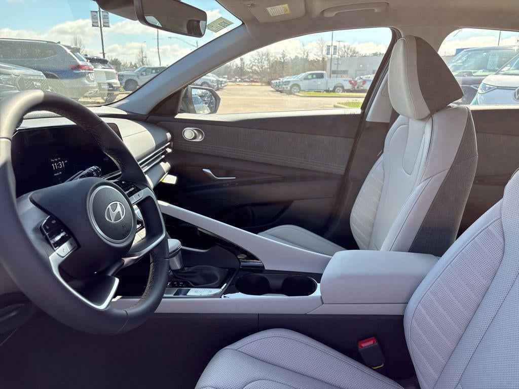 2026 Hyundai ELANTRA HYBRID Limited