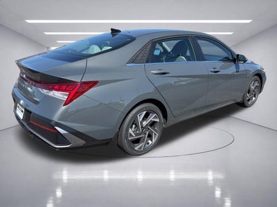 2026 Hyundai ELANTRA Limited