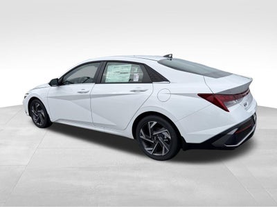 2025 Hyundai ELANTRA Limited