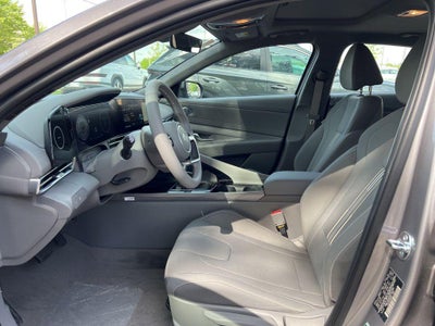 2024 Hyundai ELANTRA SEL Convenience