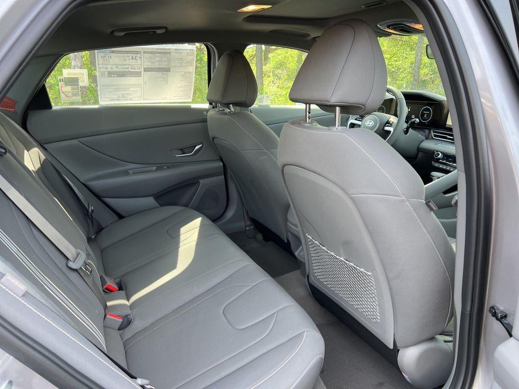 2024 Hyundai ELANTRA SEL Convenience