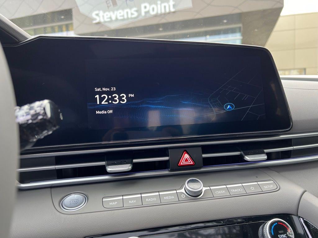 2025 Hyundai ELANTRA SEL Convenience