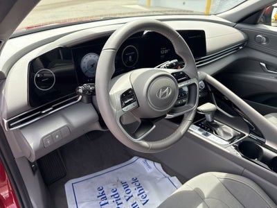 2024 Hyundai ELANTRA SEL