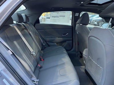 2025 Hyundai ELANTRA SEL Convenience