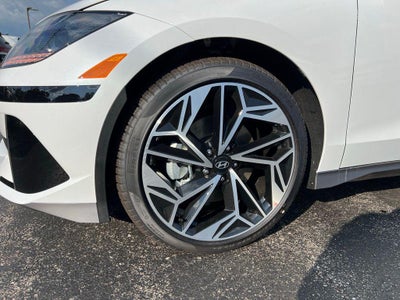 2024 Hyundai IONIQ 6 SEL