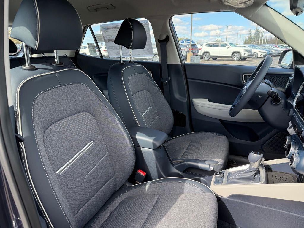 2025 Hyundai VENUE Limited