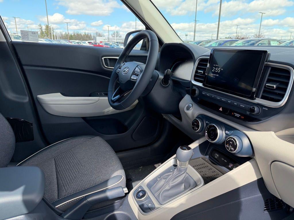 2025 Hyundai VENUE Limited