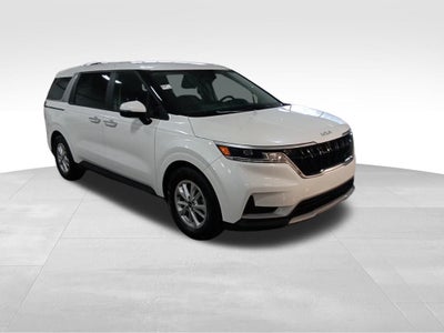 2024 Kia Carnival LX